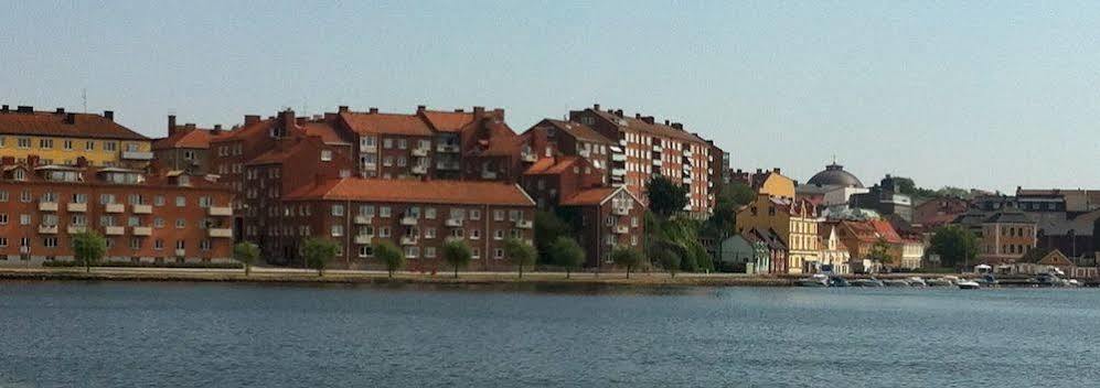 Drottninggatans Vandrarhem Karlskrona Exterior foto